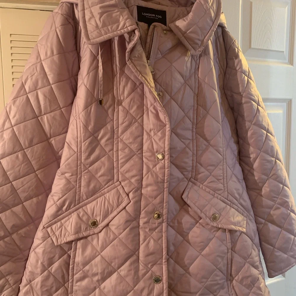 LONDON FOG DIAMOND QUILTED JACKET, SIZE XL, NWOT. - Picture 4 of 8